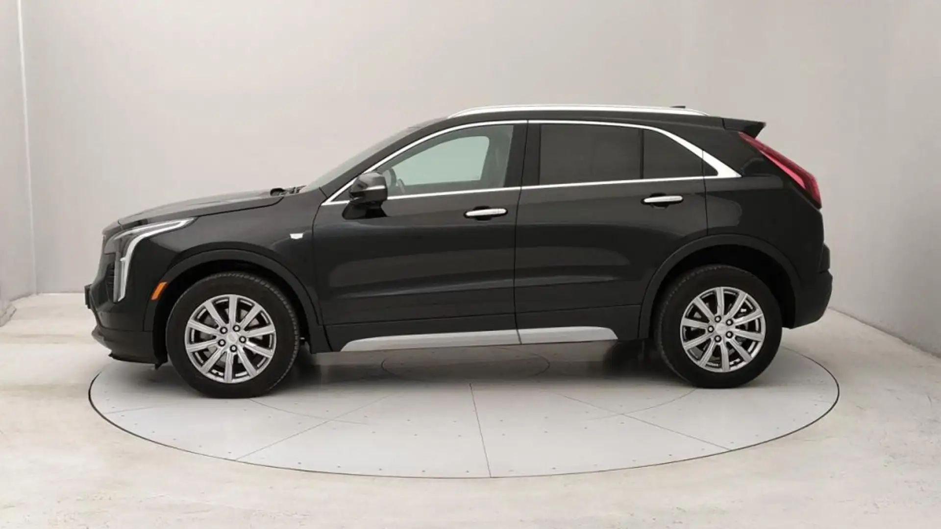 Cadillac XT4 2.0 td Premium Luxury awd auto Noir - 2