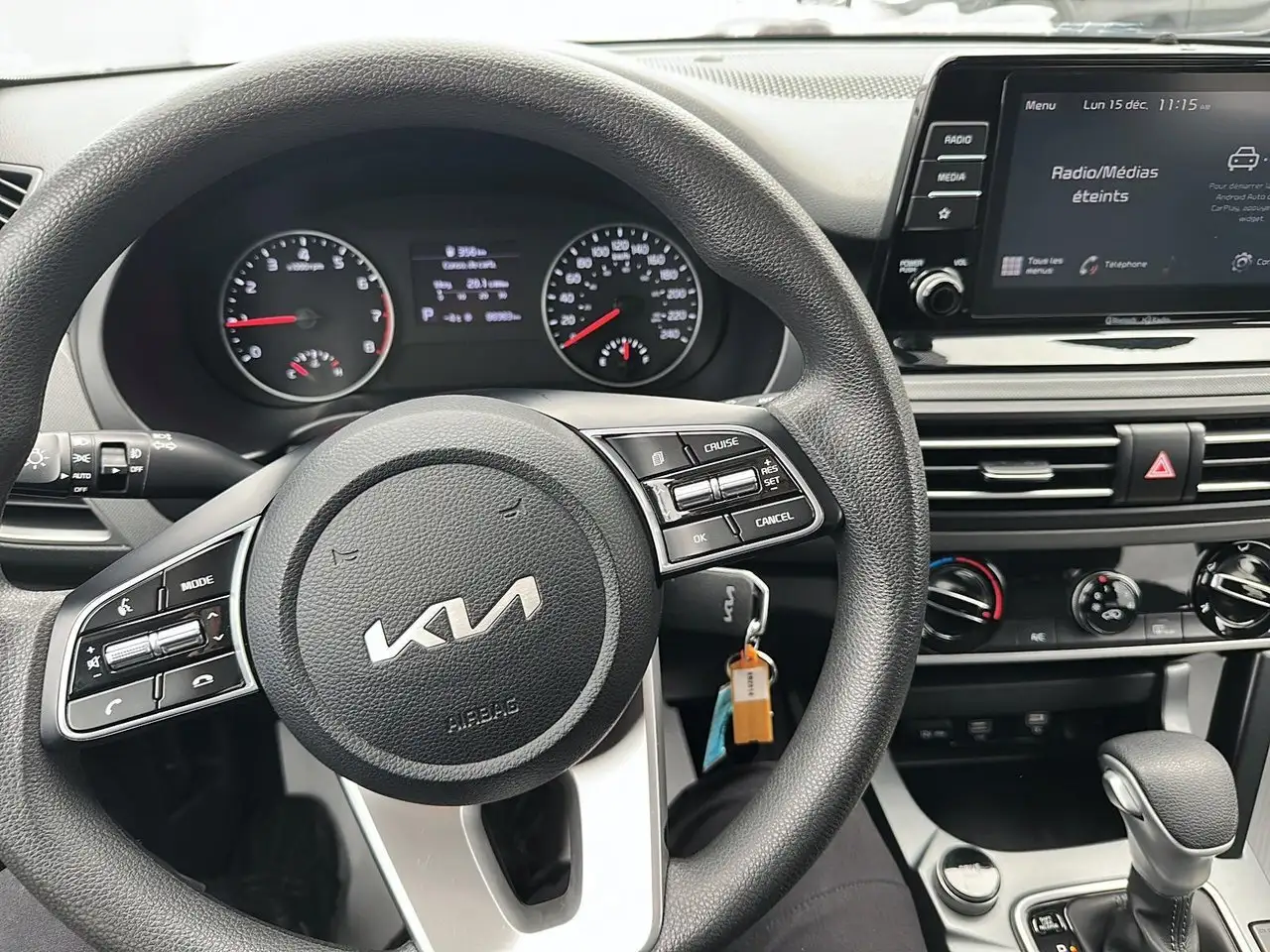 Kia Seltos снимка Kia Seltos