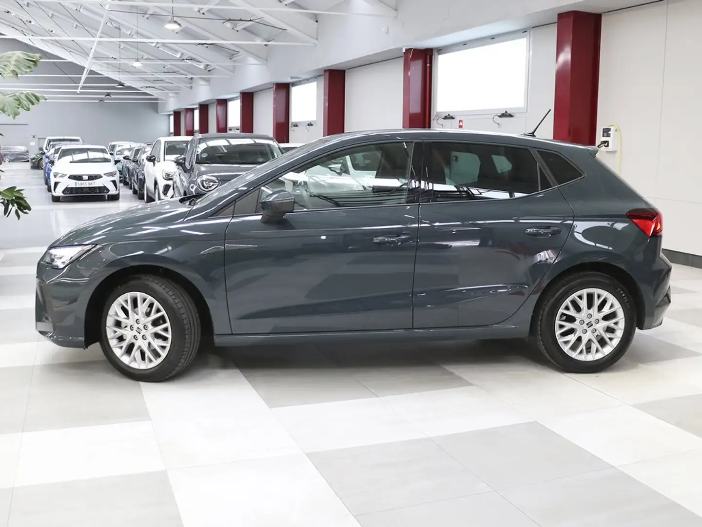 SEAT Ibiza 1.0 MPI S&S Style 59kW Azul - 2