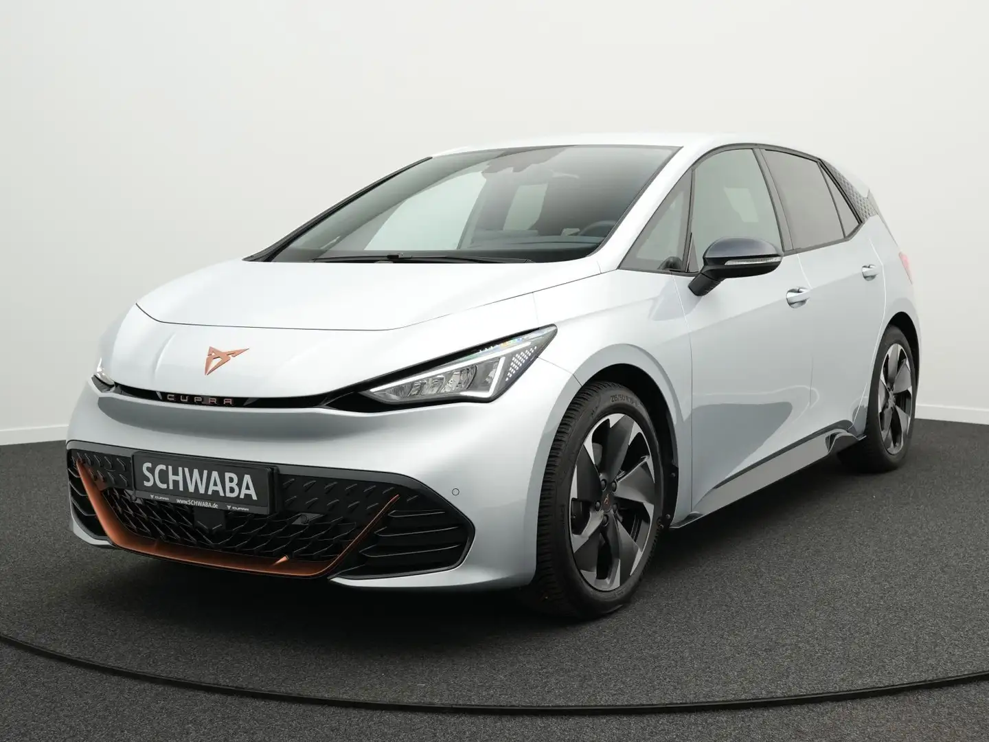 CUPRA Born Batt-Kap. 63 kW/h Wärmep.*NAV*ACC*R-KAM*19" Zilver - 2