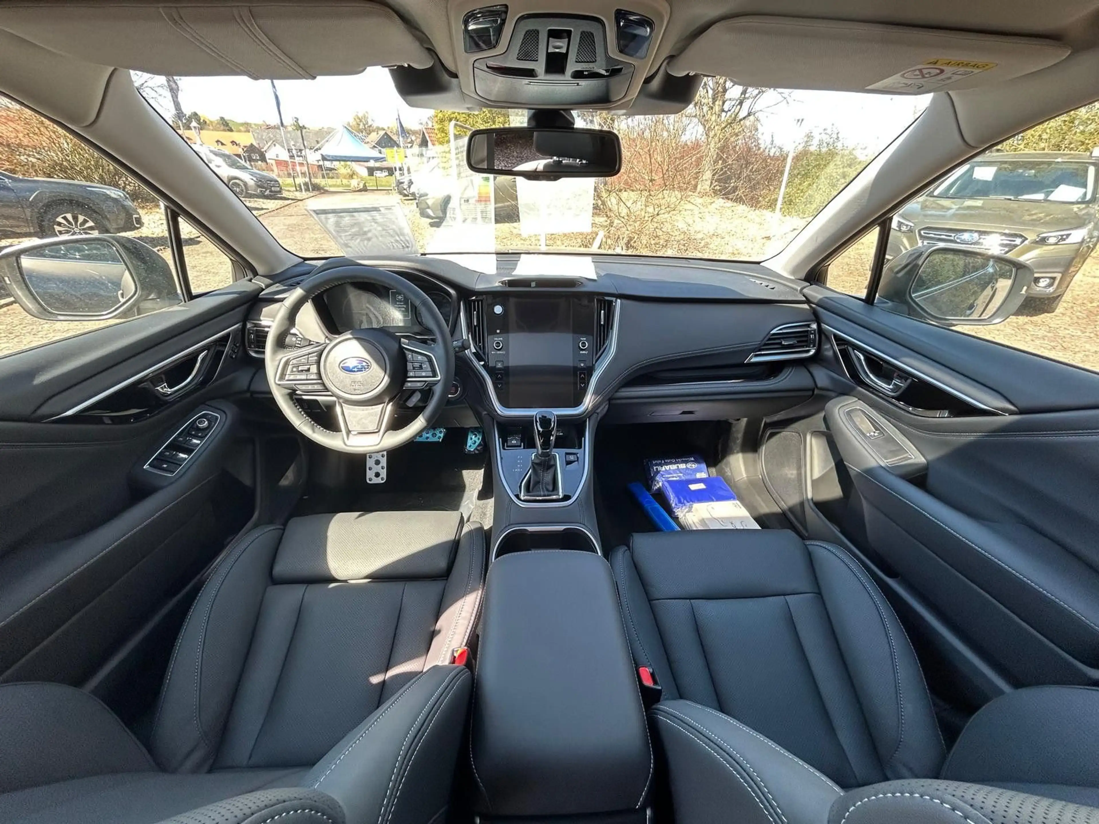 Subaru OUTBACK 2.5i Platinum Lineartronic Modell 2025 — photo 13