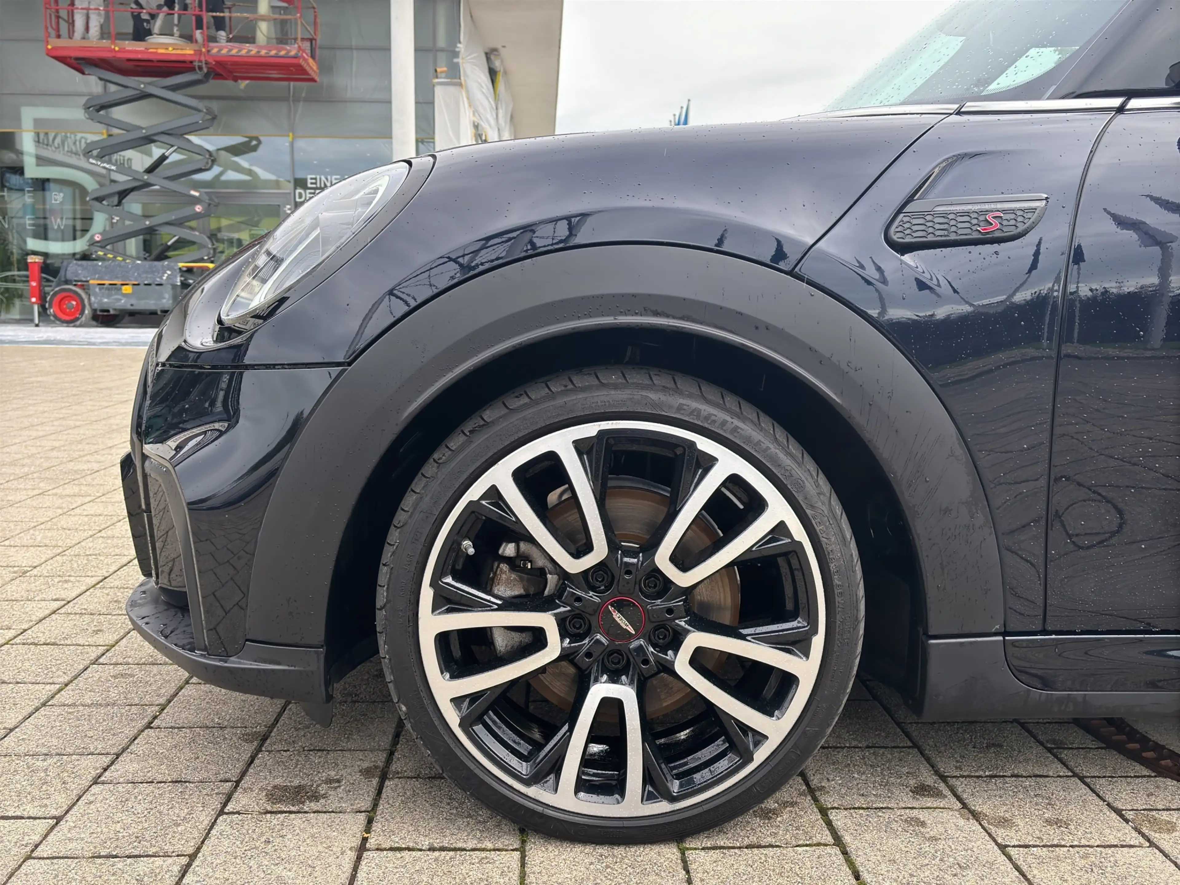 MINI Cooper S Cabrio JCW Trim Komfortzug. DrivingAs. — photo 4