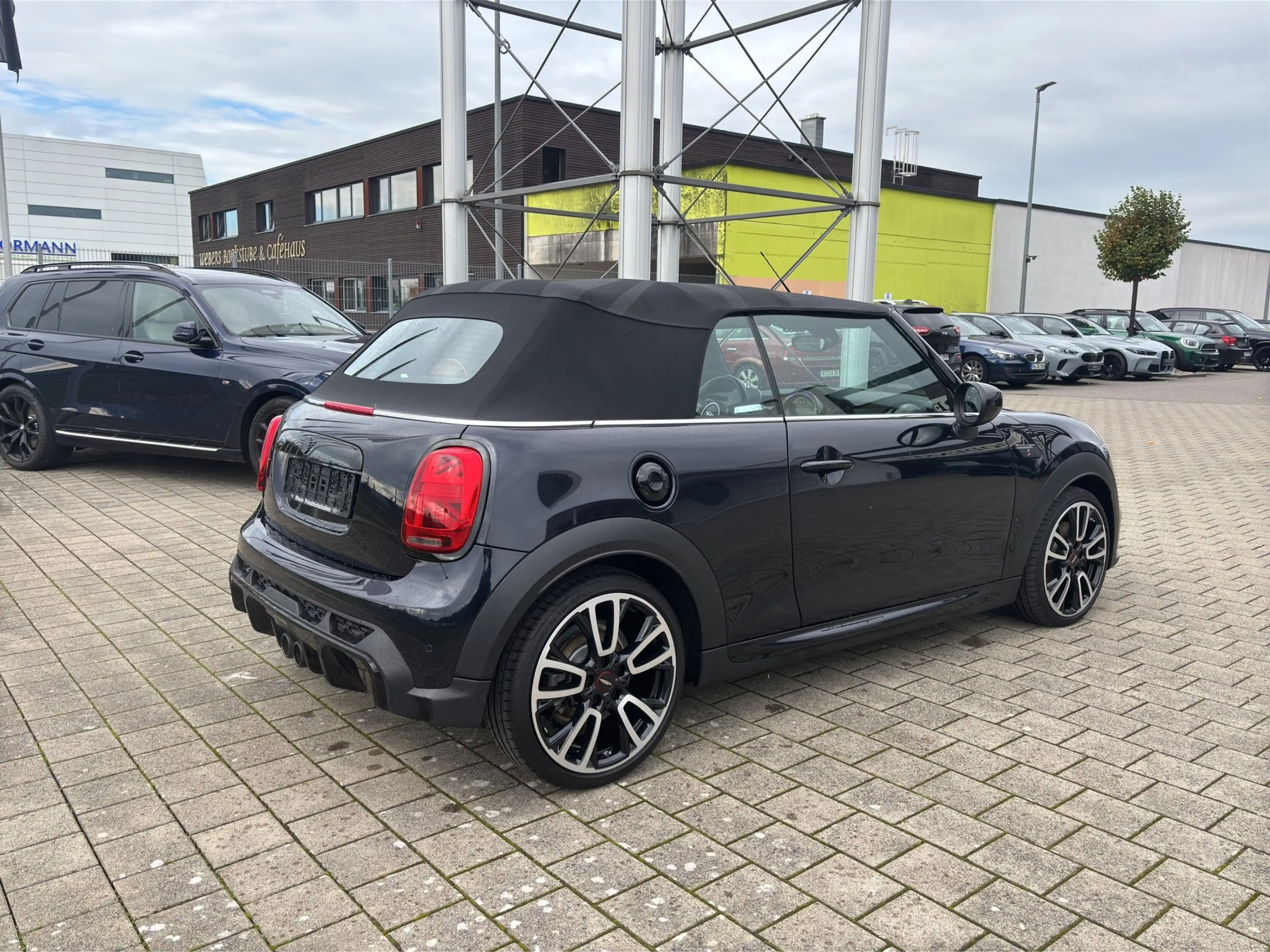 MINI Cooper S Cabrio JCW Trim Komfortzug. DrivingAs. — photo 7