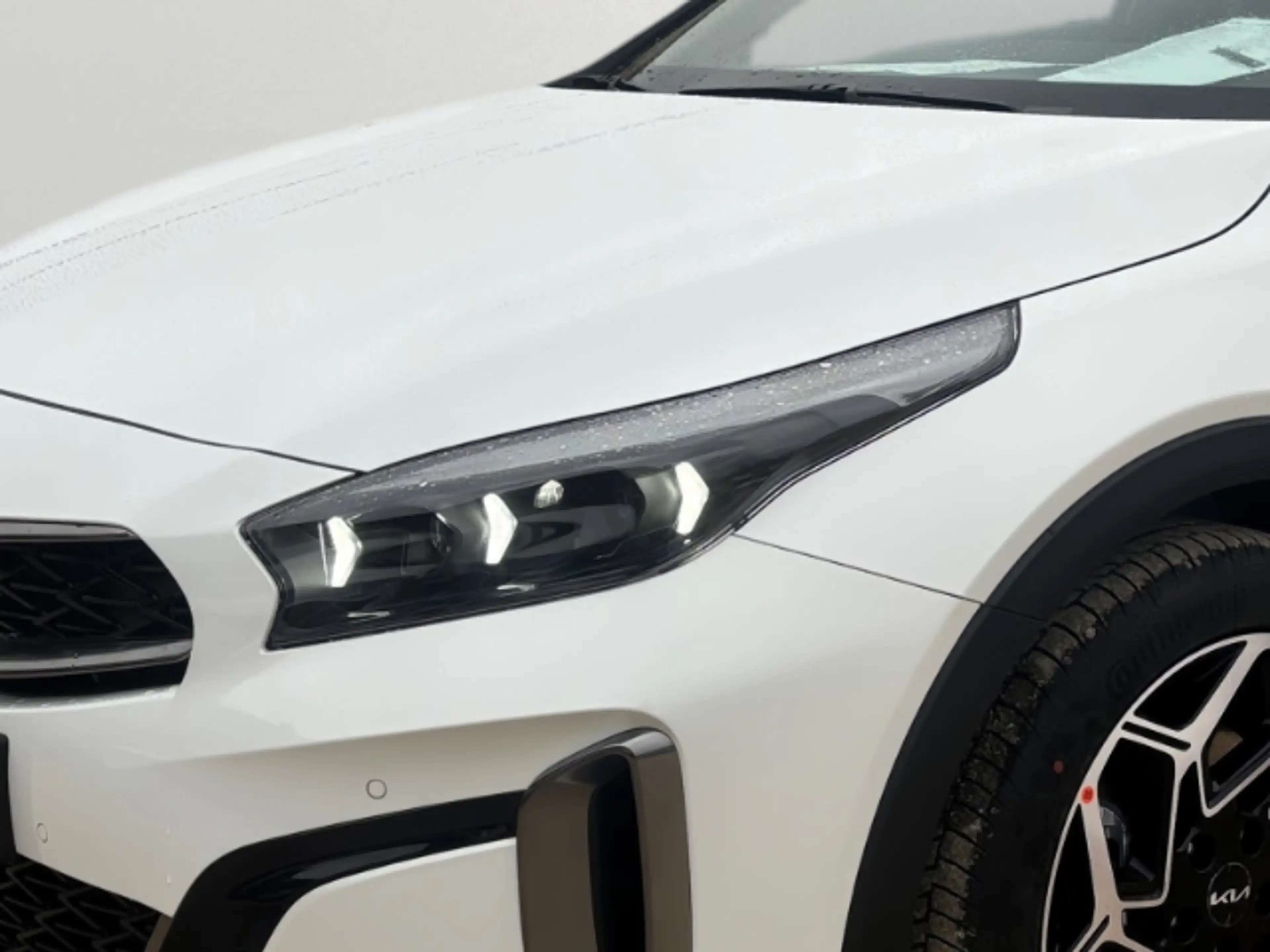 Kia XCeed GT-ine 1.5T Navi/Kamera/CarPlay/Sitzheizung — photo 5
