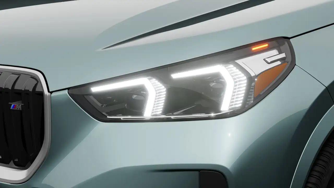 BMW X1 снимка BMW X1