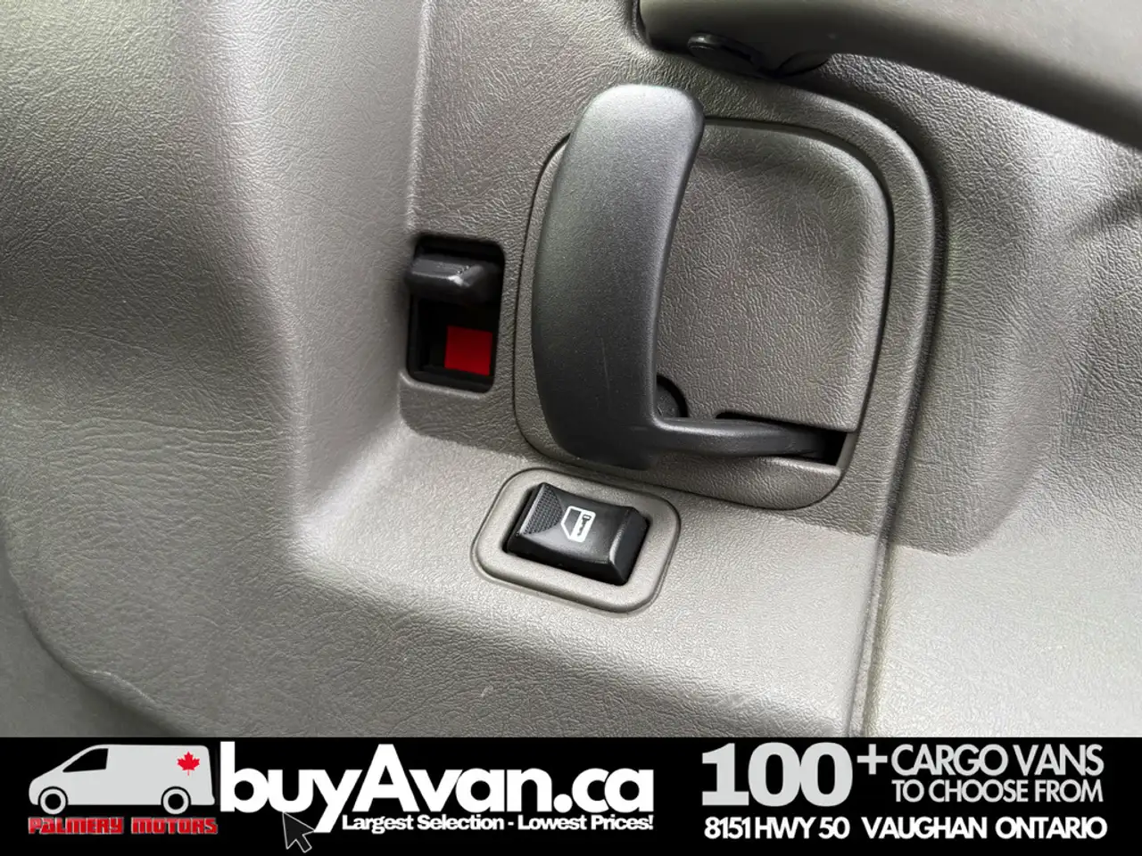 GMC Savana снимка GMC Savana