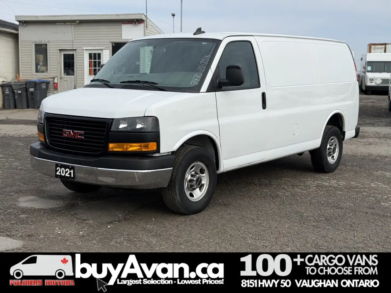GMC Savana снимка GMC Savana
