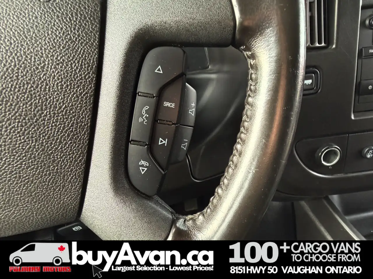 GMC Savana снимка GMC Savana