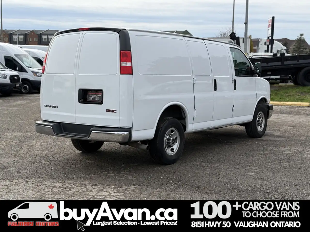 GMC Savana снимка GMC Savana