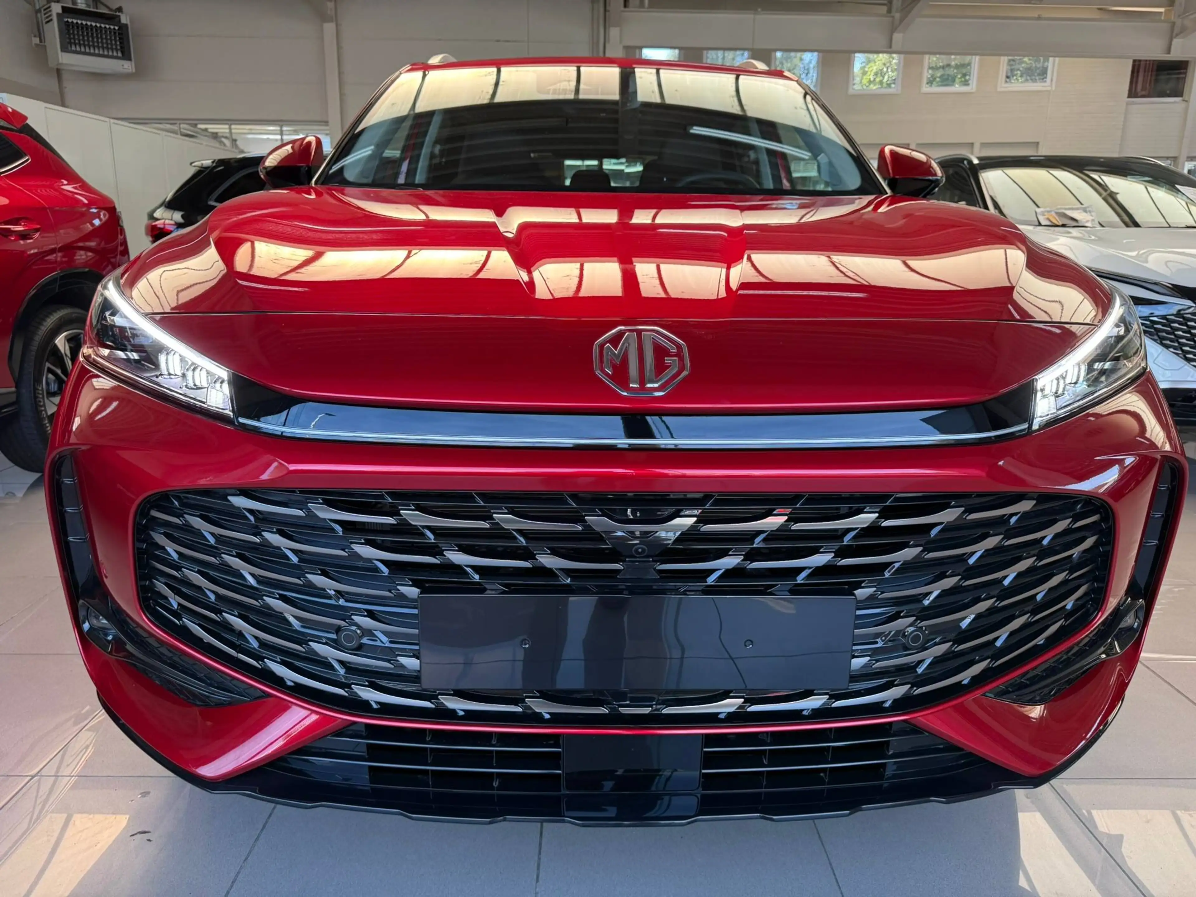 MG HS Hybrid+ LUXURY 105kw 224pk - TOPAANBOD — photo 3