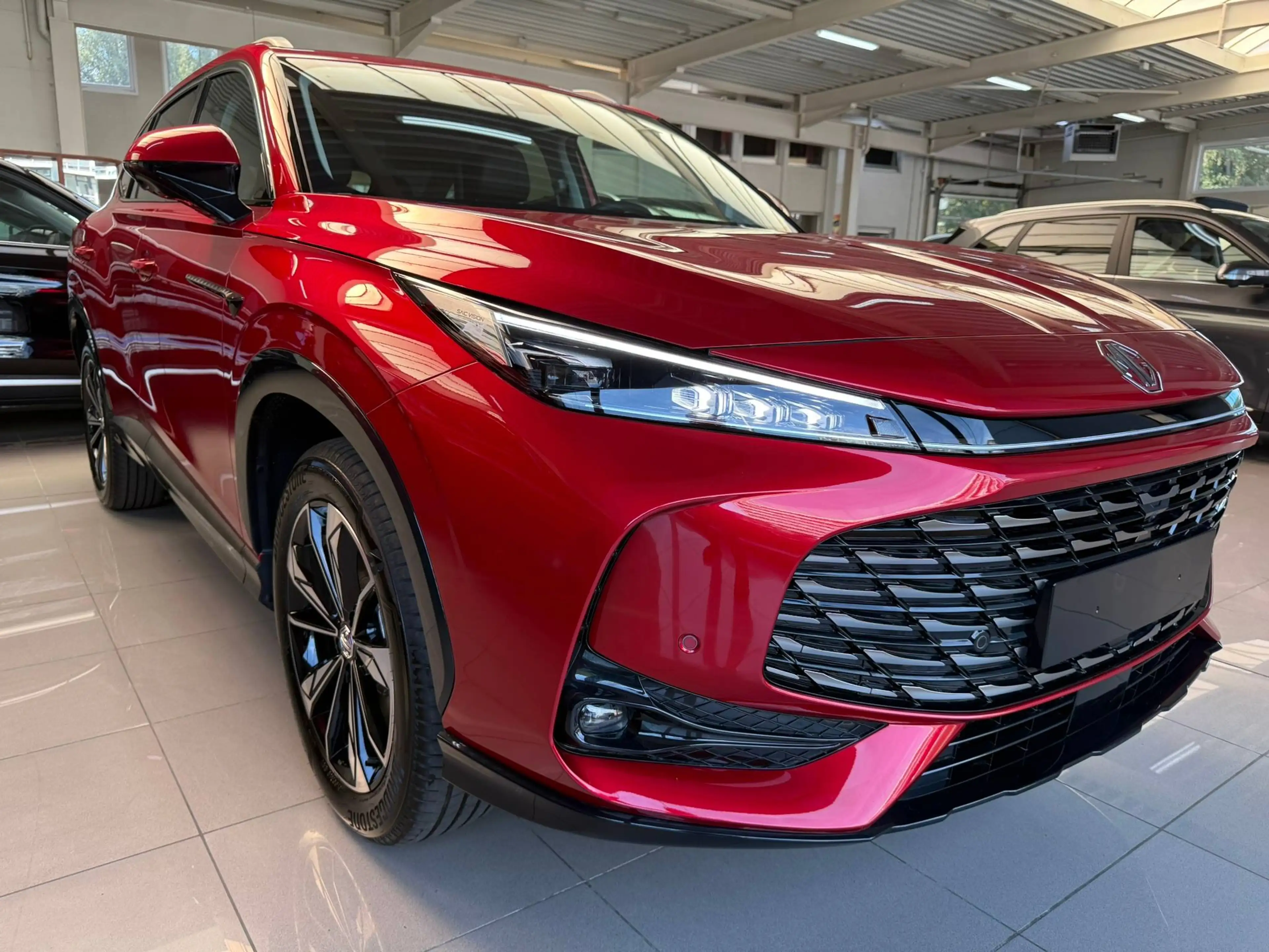MG HS Hybrid+ LUXURY 105kw 224pk - TOPAANBOD — photo 5