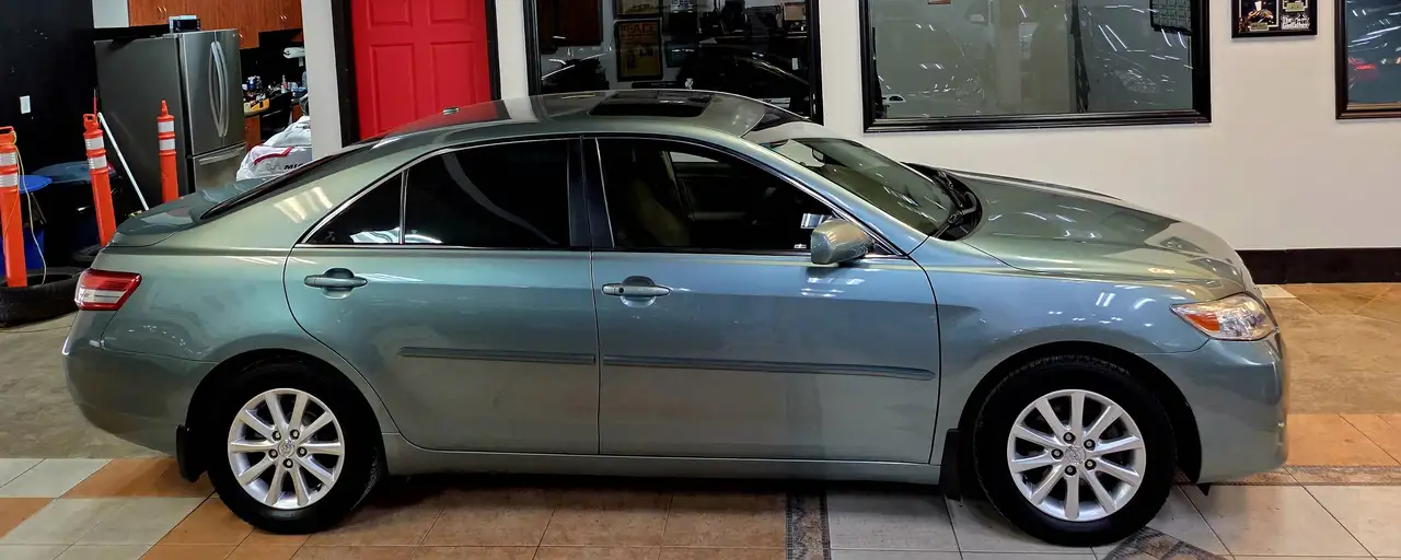 Toyota Camry снимка Toyota Camry