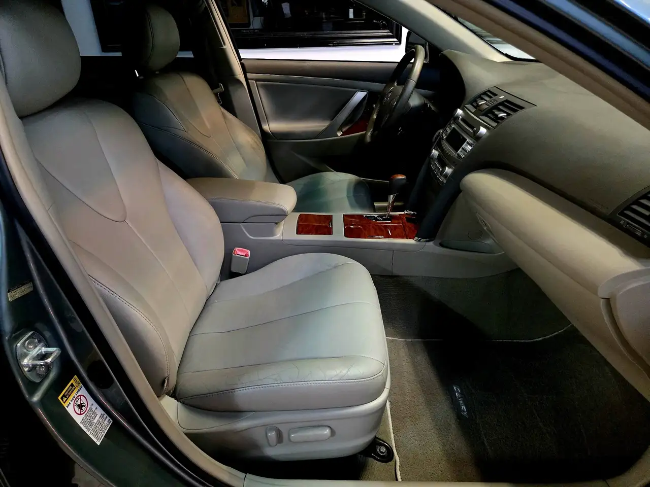 Toyota Camry снимка Toyota Camry