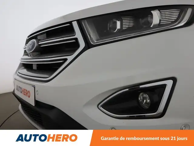 Ford Edge view 30