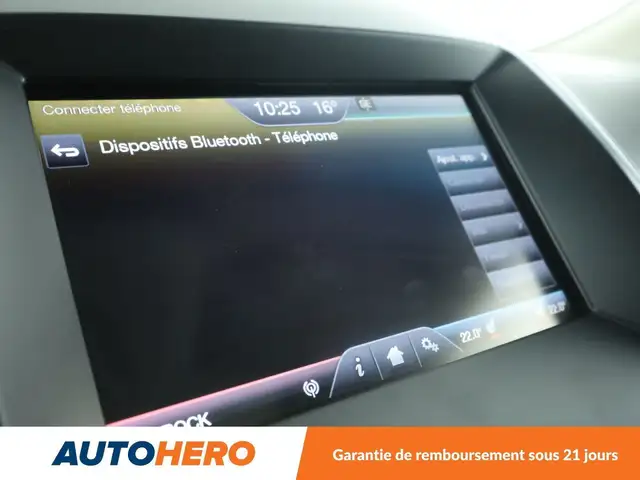 Ford Edge view 24