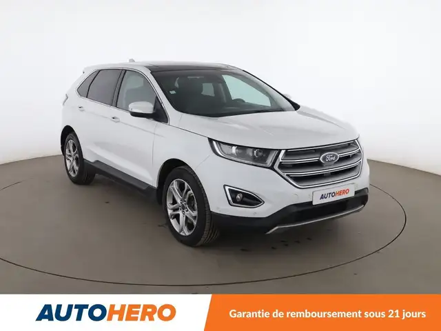 Ford Edge view 8