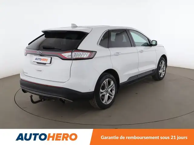 Ford Edge view 6