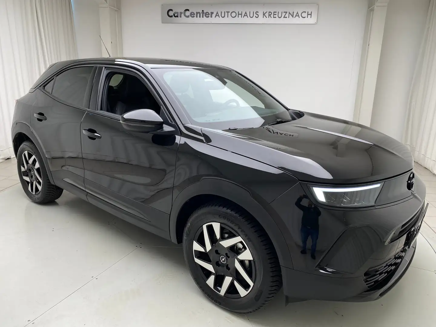 Opel Mokka 1.2 GS LED Winterpaket Navigation Massagesitz Zwart - 1