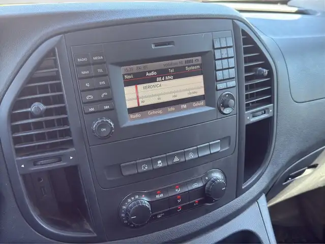 Mercedes-Benz Vito view 15