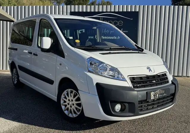 Peugeot Expert 2.0 HDI 125CH ALLURE COURT 8PL
