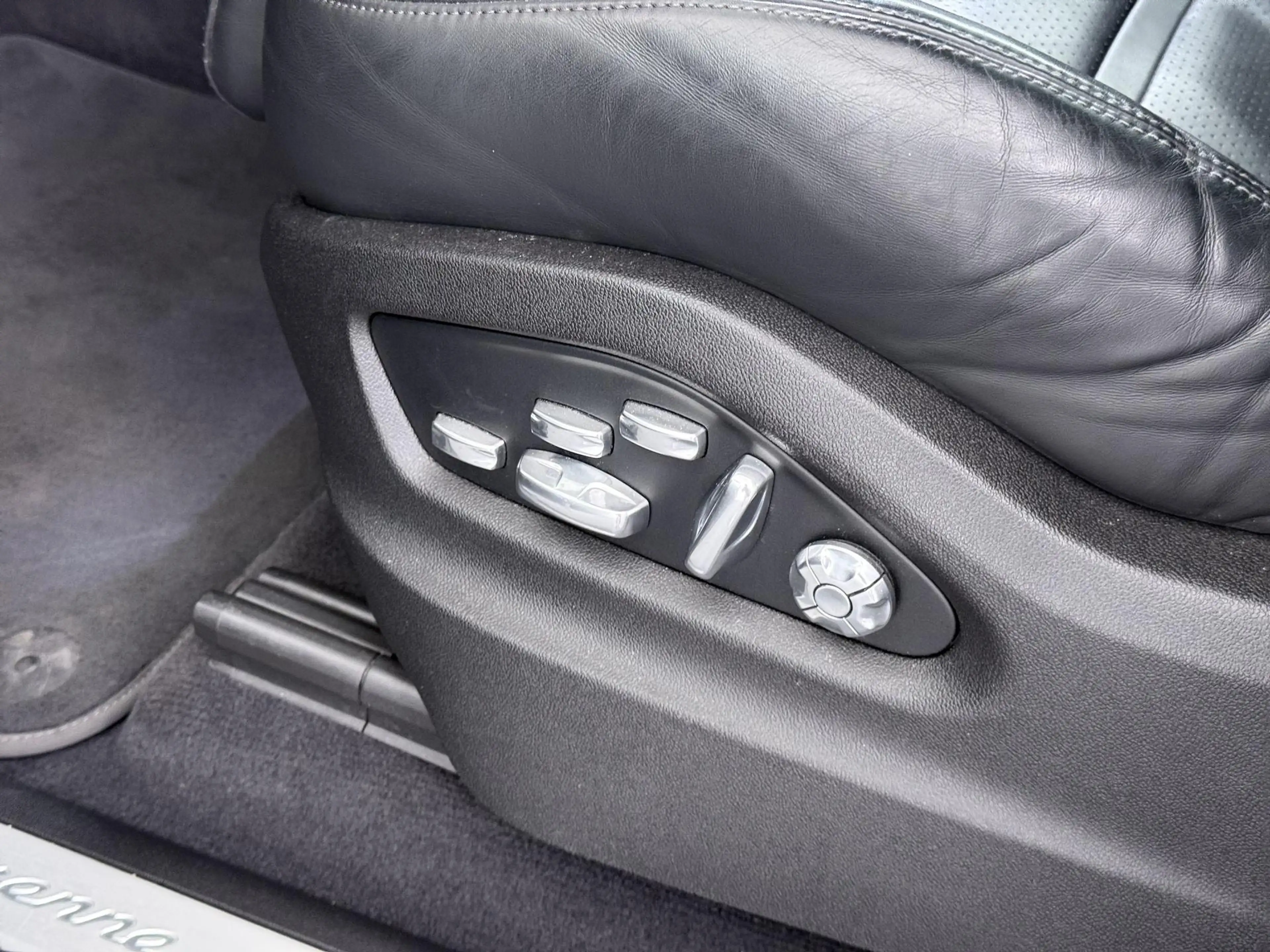 Porsche Cayenne Coupé 3.0 Panoramadak | Dealer onderhouden | Bose — photo 14