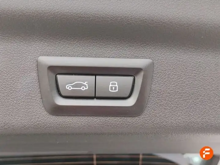 BMW X1 2022, foto 33