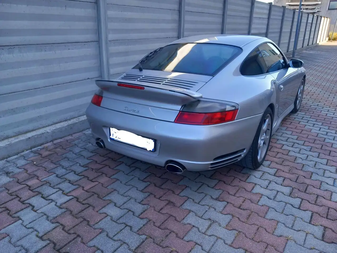 Porsche 911 Carrera 996 Coupe 3.6 Turbo Manuale, foto 2