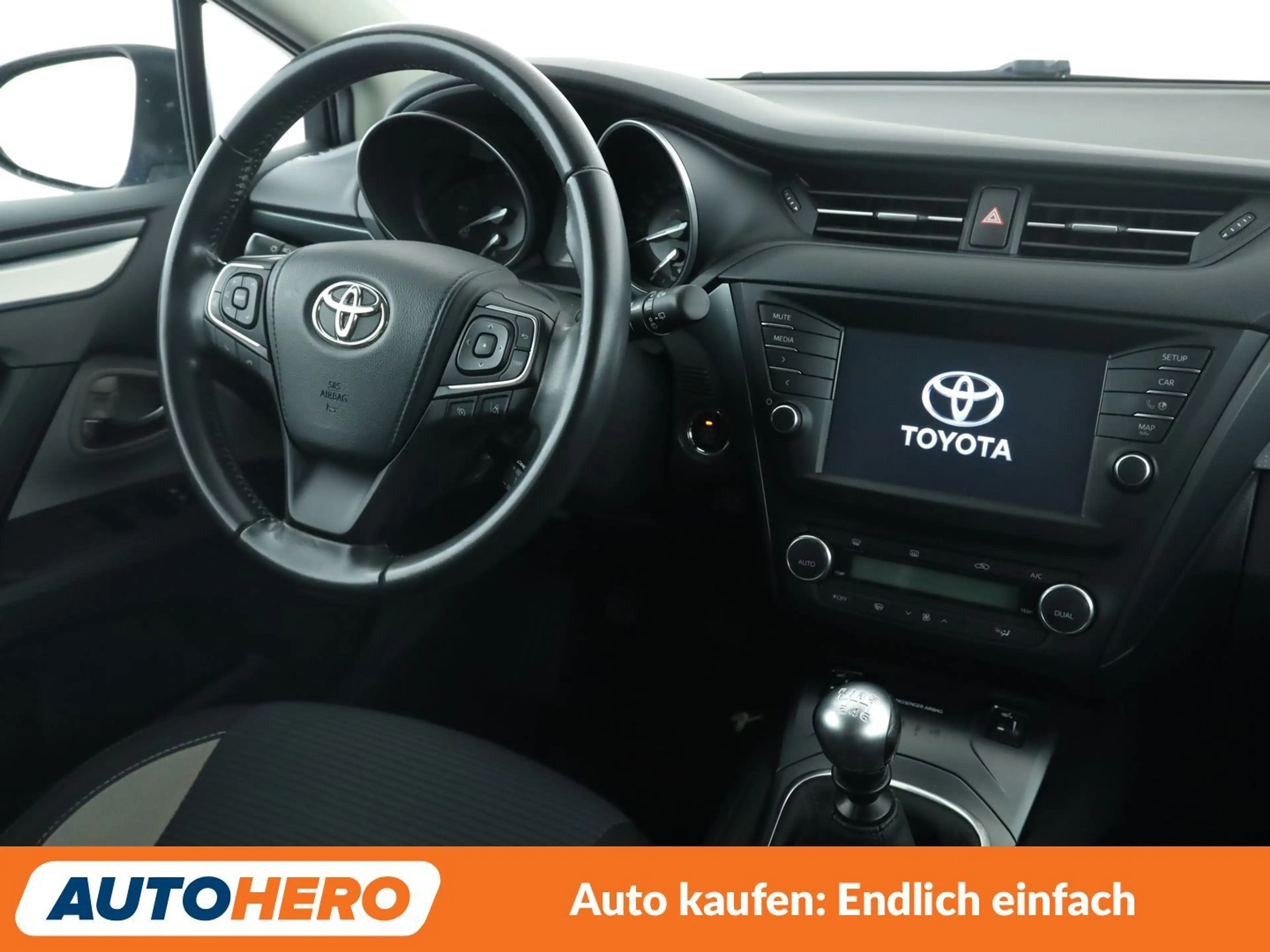 Toyota Avensis 1.8 Team D *NAVI*BI-LED*TEMPO*CAM*SHZ* — photo 13