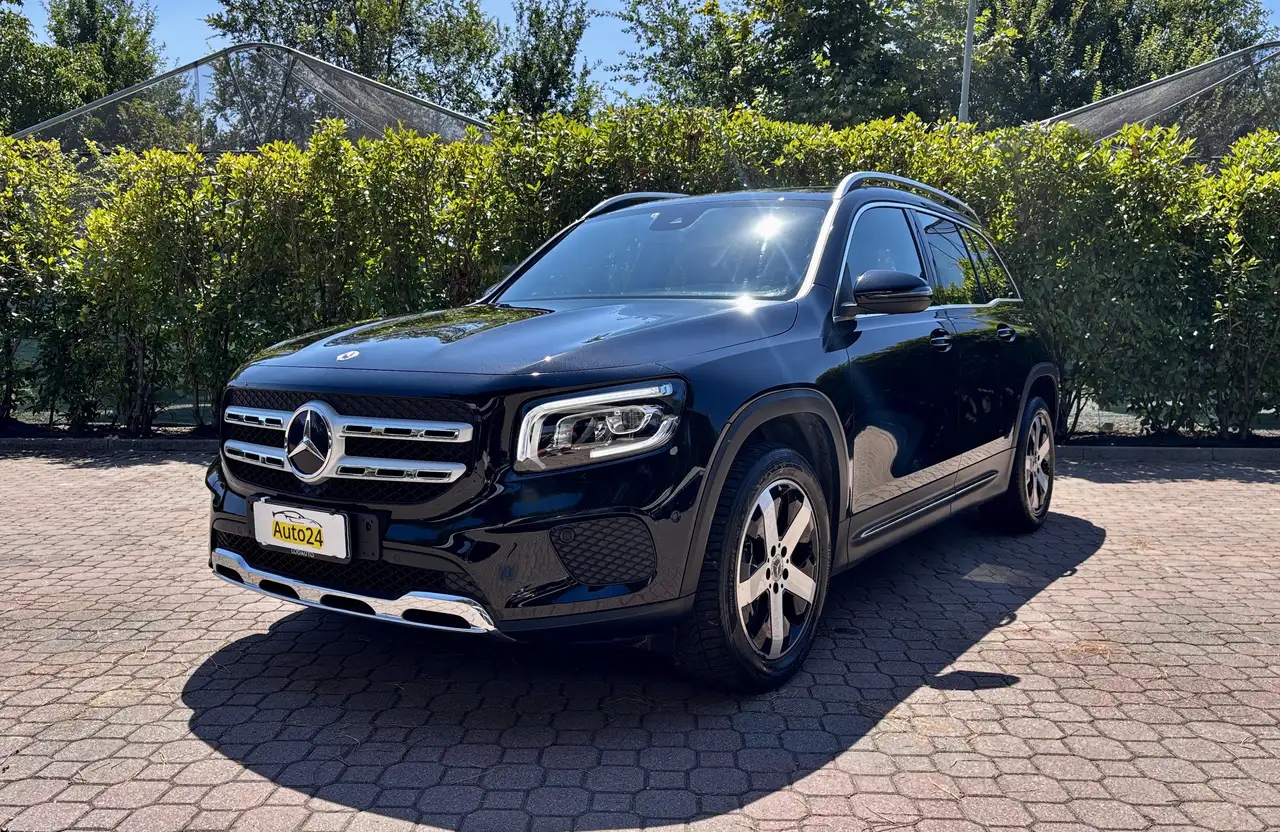 Mercedes-Benz GLB 200