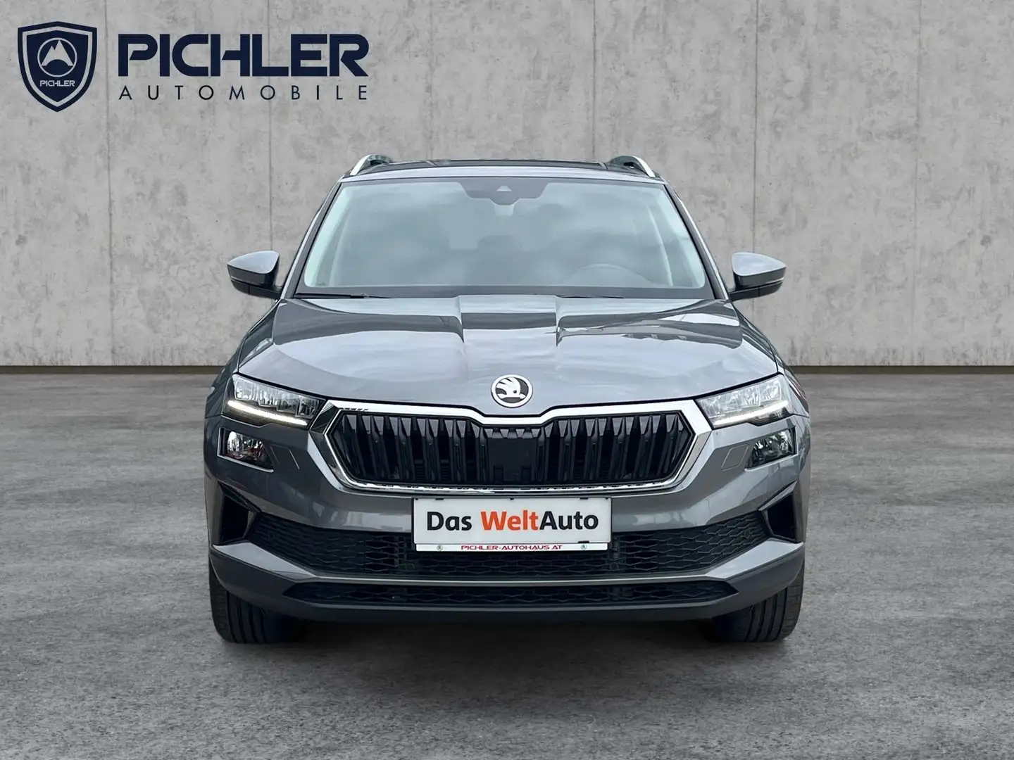 Skoda Karoq Style TSI DSG ACT Grau - 2