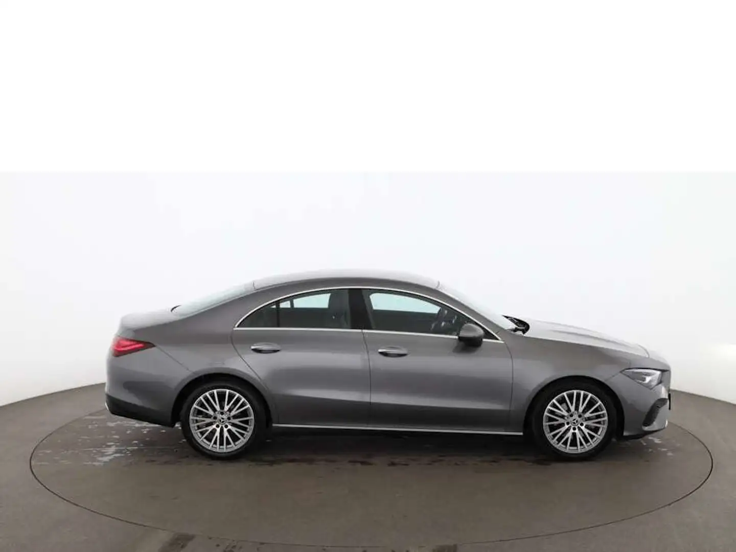Mercedes-Benz CLA 180 d Progressive Aut LED LEDER NAVI R-KAMERA Grau - 2