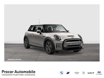 Navi LED DA PDC Tempomat Shz DAB