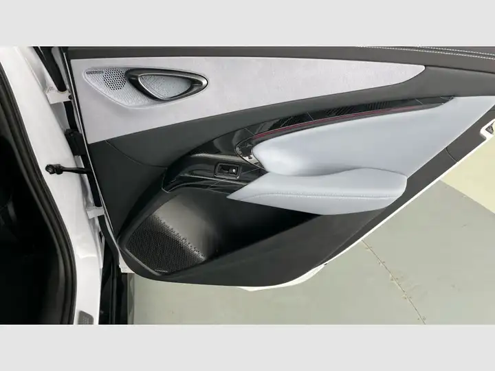 BYD Seal Excellence AWD 2025, foto 37