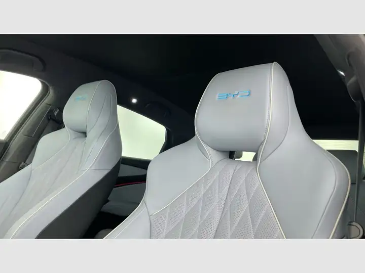 BYD Seal Excellence AWD 2025, foto 45