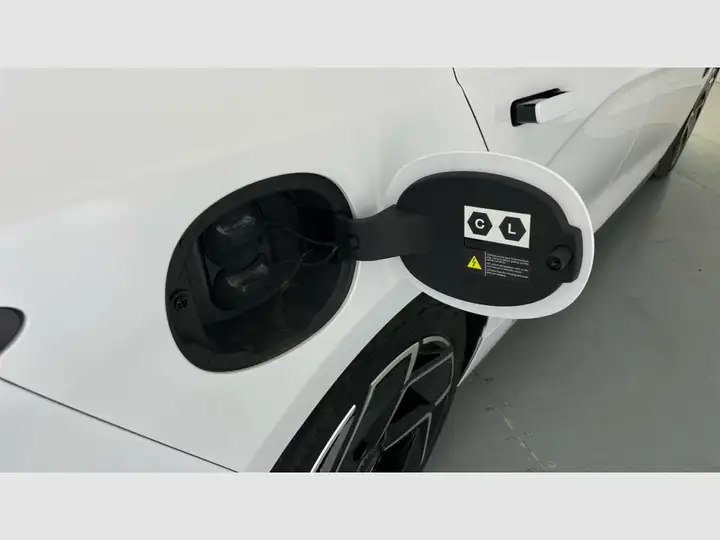BYD Seal Excellence AWD 2025, foto 35