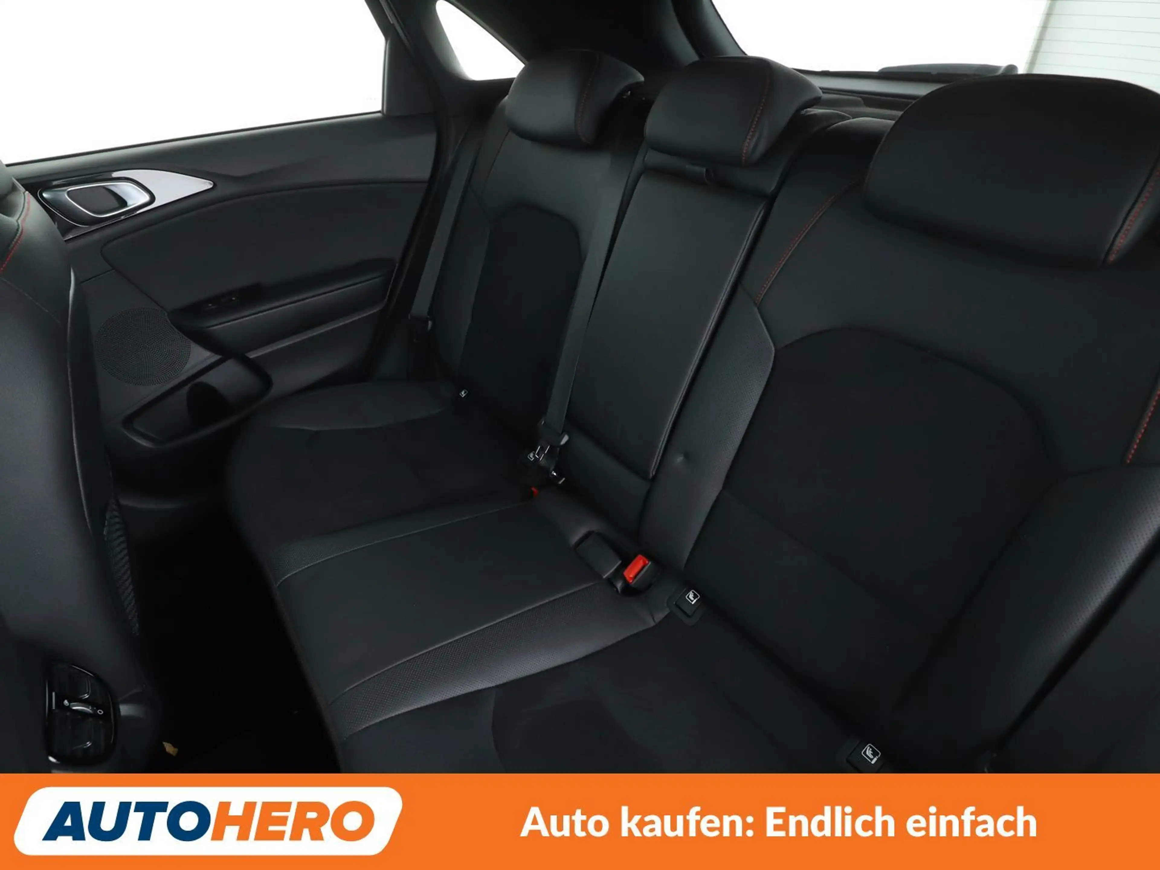 Kia Ceed / cee'd 1.6 TGDI GT Aut*NAVI*LED*ACC*CAM*PDC*SHZ* — photo 14