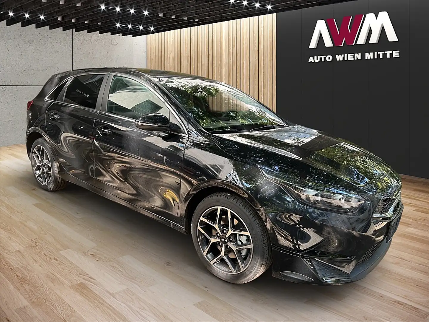 Kia Ceed / cee'd ceed 1,5 TGDI Gold 48V DCT| AUTO WIEN MITTE Schwarz - 1