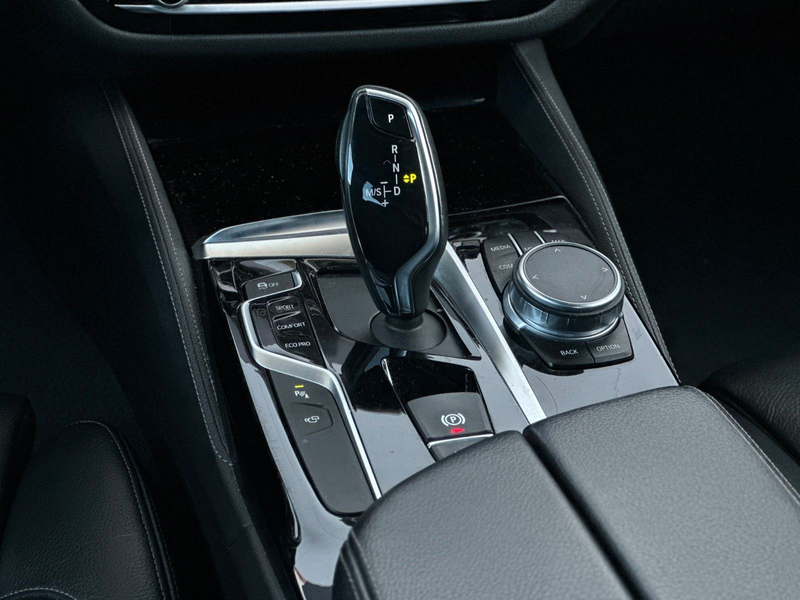 BMW 550 d xDrive Lim. — photo 7
