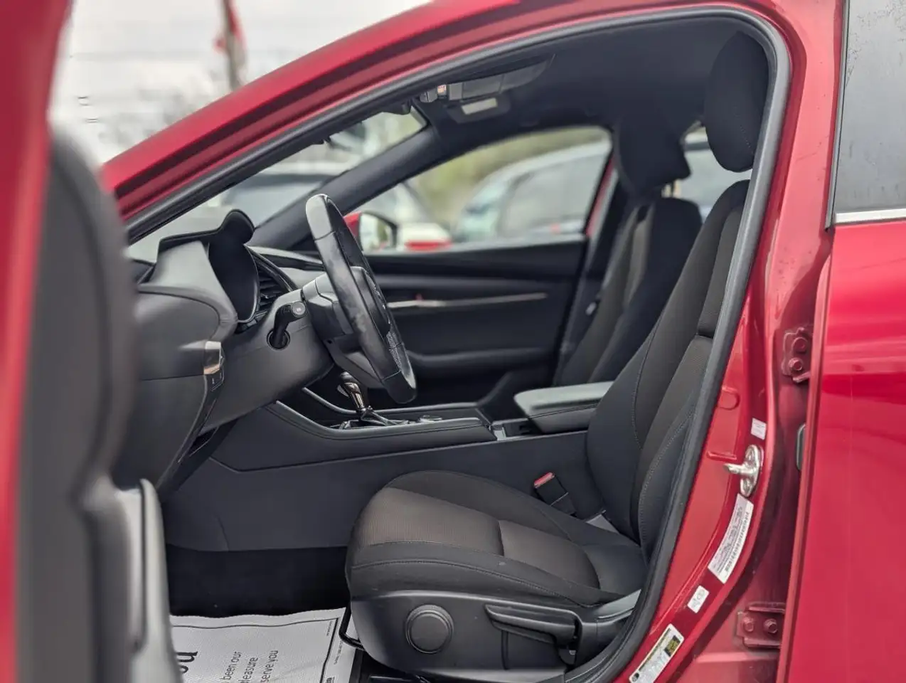Mazda 3 снимка Mazda 3