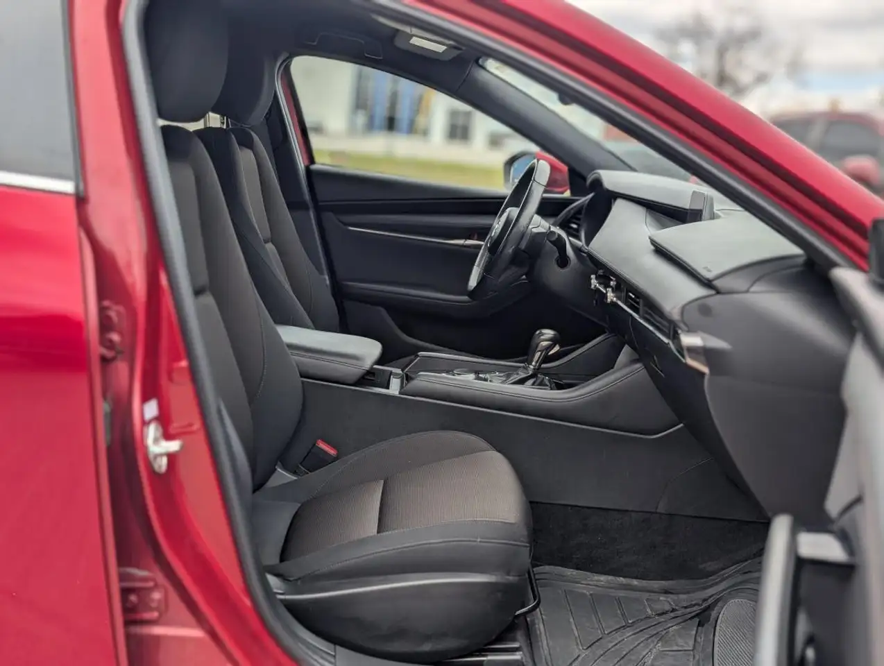 Mazda 3 снимка Mazda 3