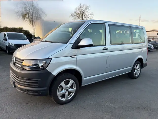 Volkswagen T6 Transporter T6 4Motion*6 Sitze*Navi*Aut