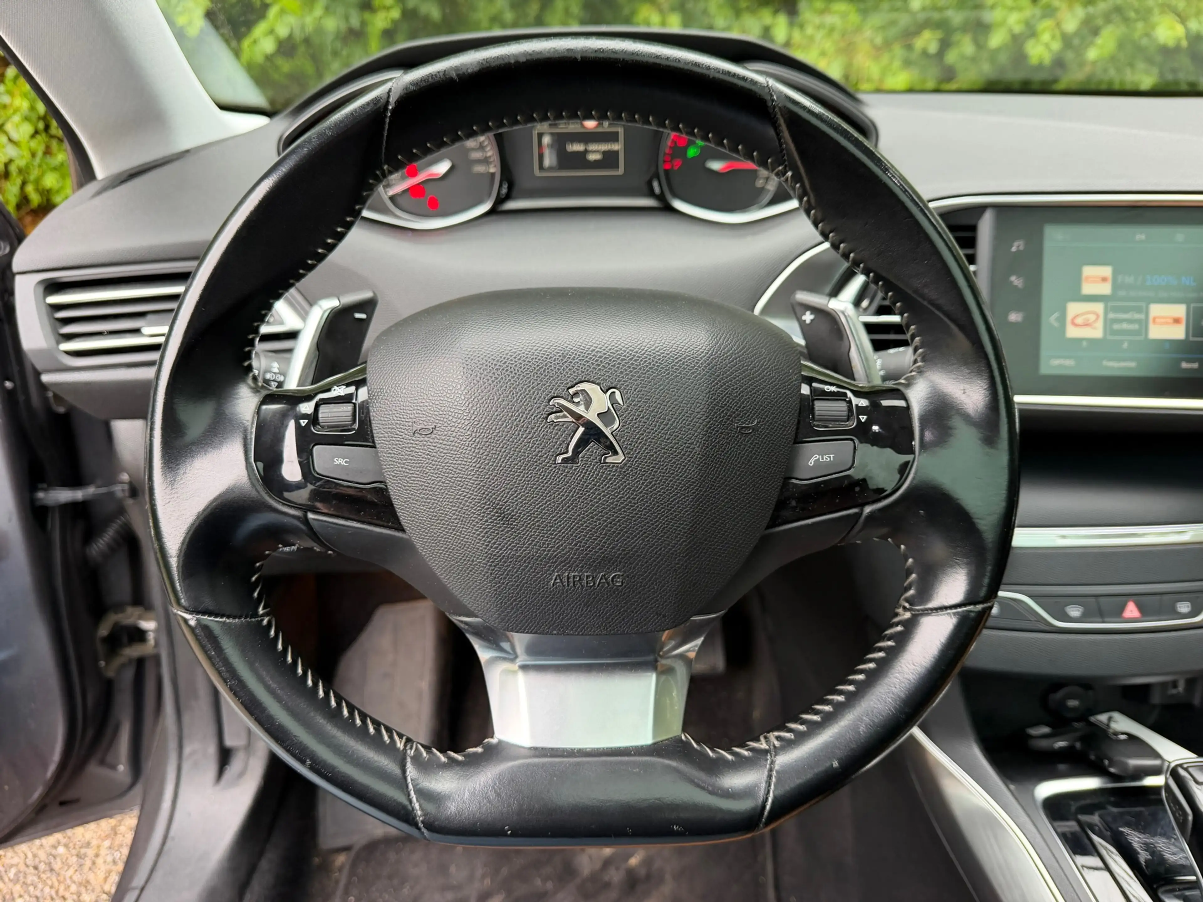Peugeot 308 SW 1.2 PureTech Blue Lease Premium | Cruise contro — photo 14