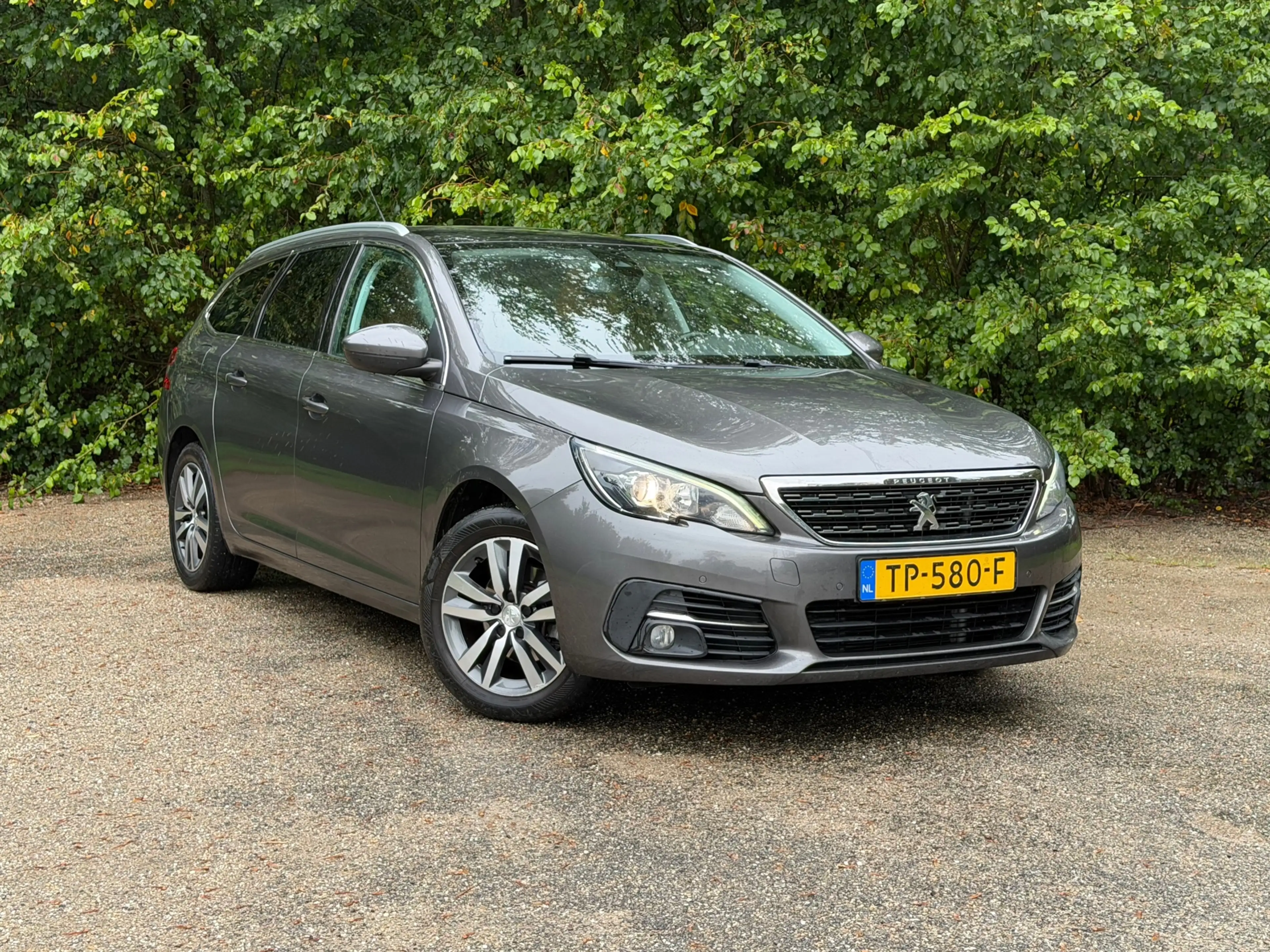 Peugeot 308 SW 1.2 PureTech Blue Lease Premium | Cruise contro — photo 5