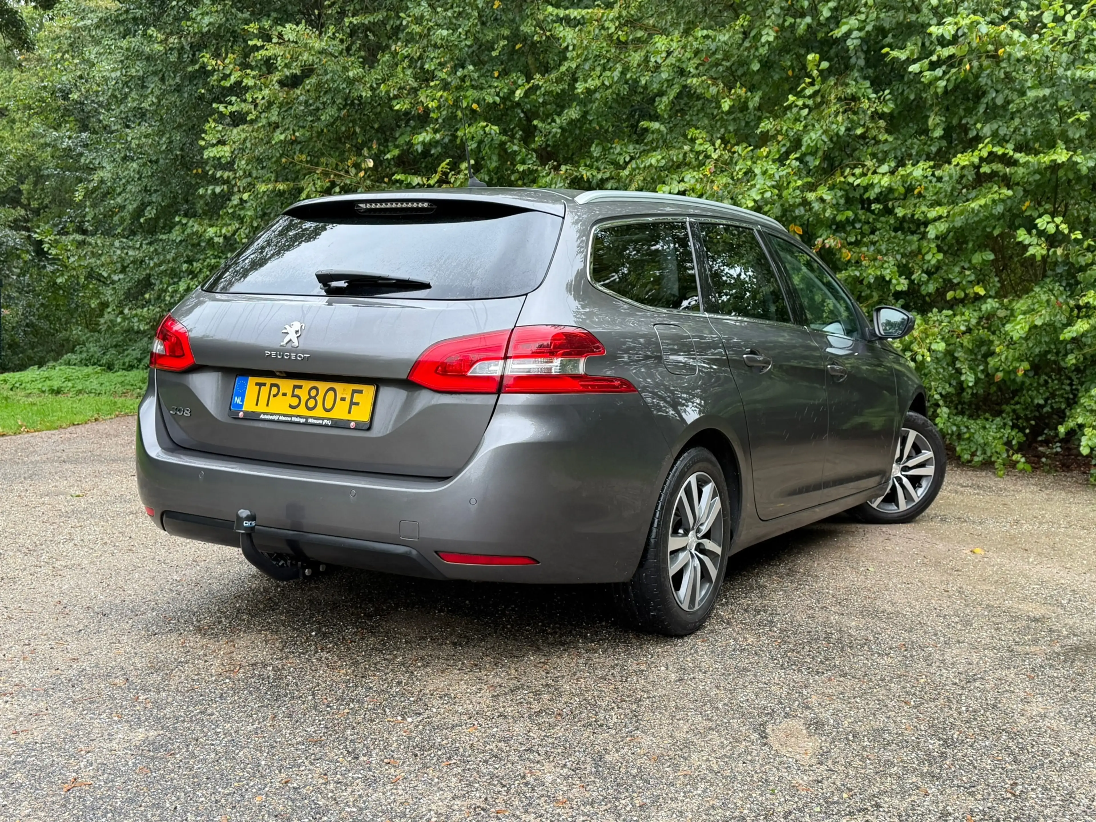 Peugeot 308 SW 1.2 PureTech Blue Lease Premium | Cruise contro — photo 4