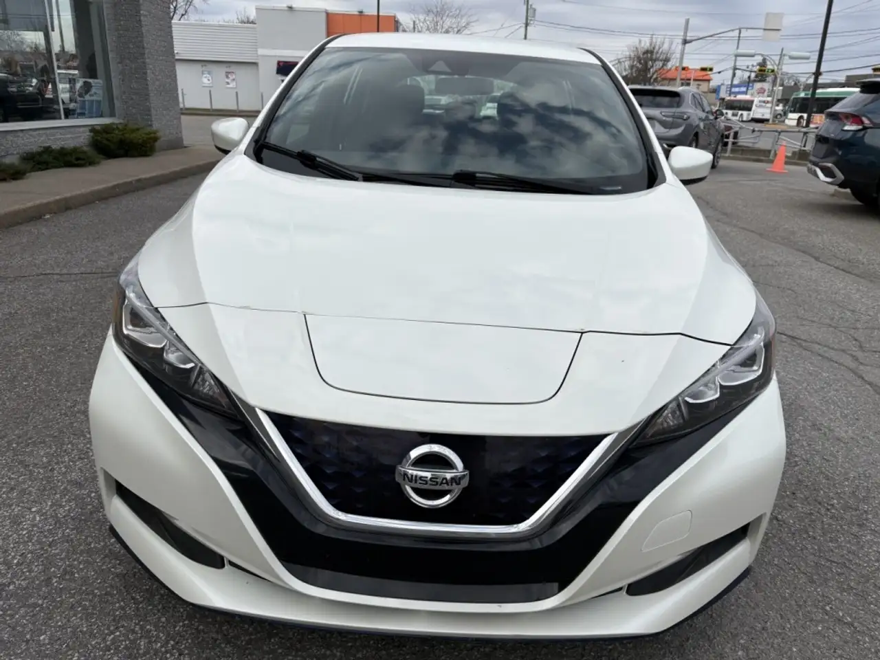 Nissan Leaf снимка Nissan Leaf