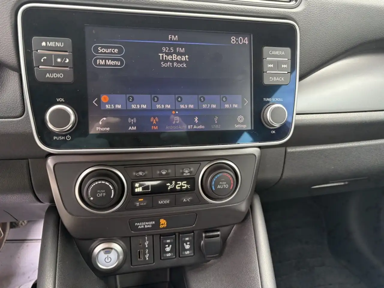 Nissan Leaf снимка Nissan Leaf