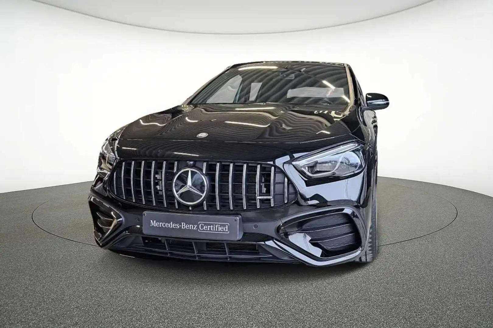 Mercedes-Benz GLA 35 AMG AMG GLA 35 4MATIC Off-Roader Чорний - 1