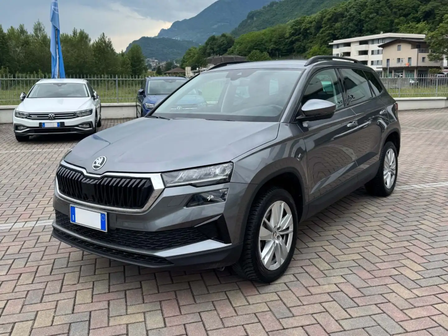 Skoda Karoq Executive 2.0 TDI Grigio - 1