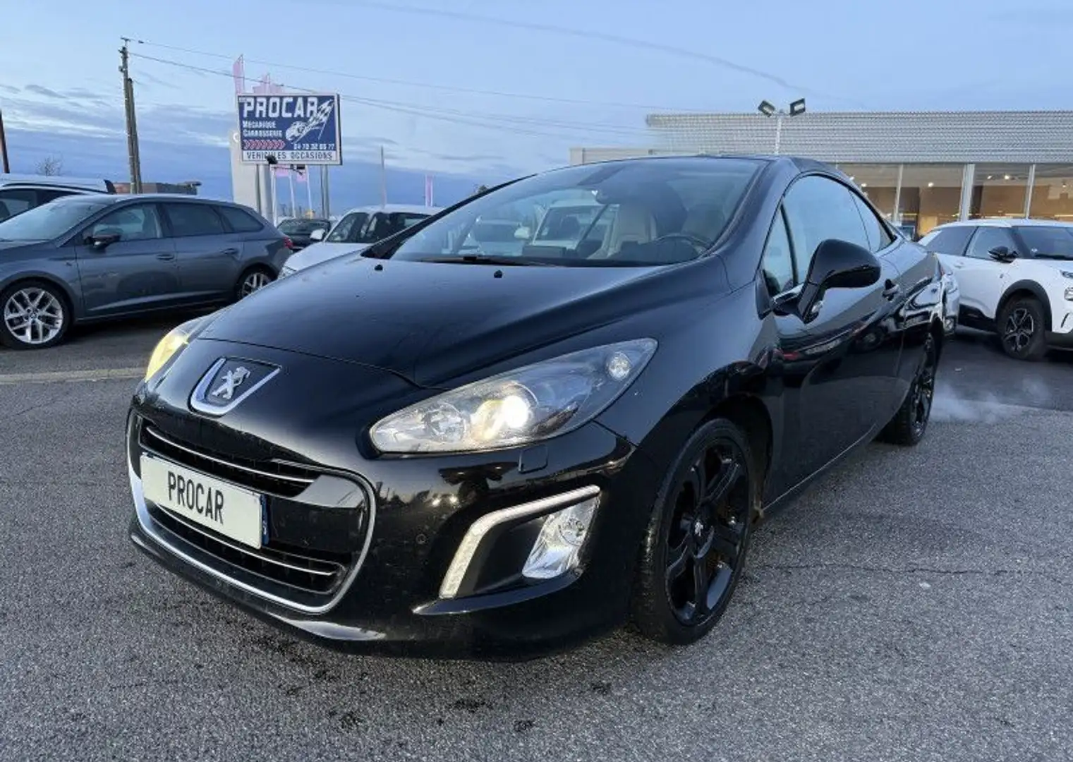 Peugeot 308 2.0 HDI160 FAP ROLAND GARROS II Noir - 1