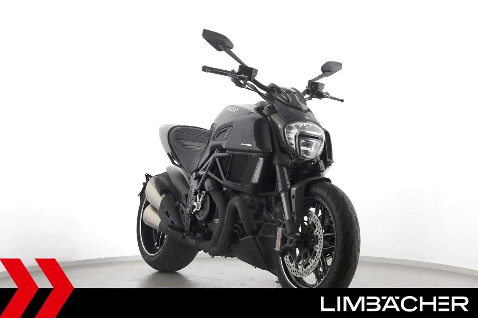Ducati Diavel CARBON - PERFORMANCE-TEILE Schwarz - 2